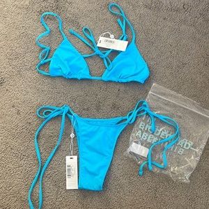 NWT Frankie's Bikinis Lumia Top & Divine Bottoms